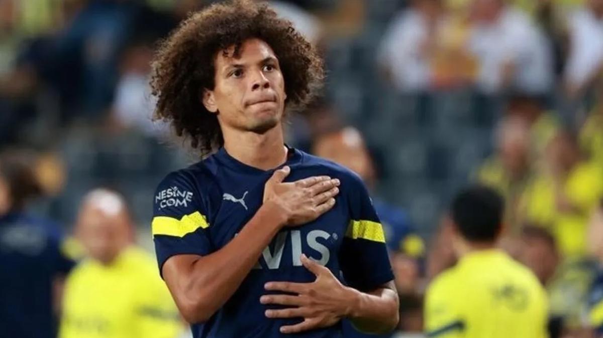 Fenerbahe'de Willian Arao sevinci