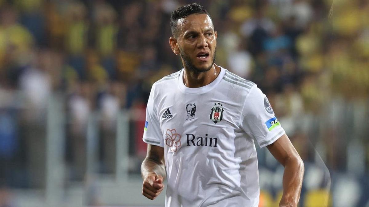 Josef de Souza'dan takm arkadalarna: 'Yenilmiyoruz ama kazanamyoruz'