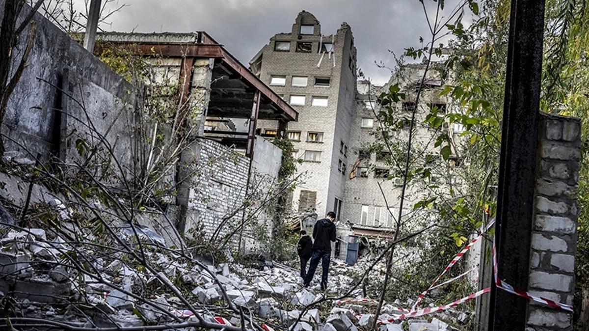 Ukrayna'da halk elektrie muhta