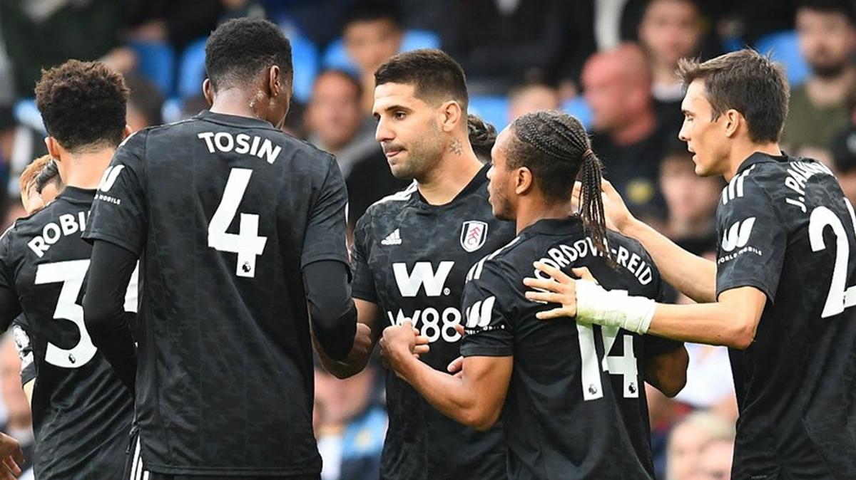 Aleksandar Mitrovic atyor: Fulham kaybetmiyor! Leeds United' 3-2 devirdiler