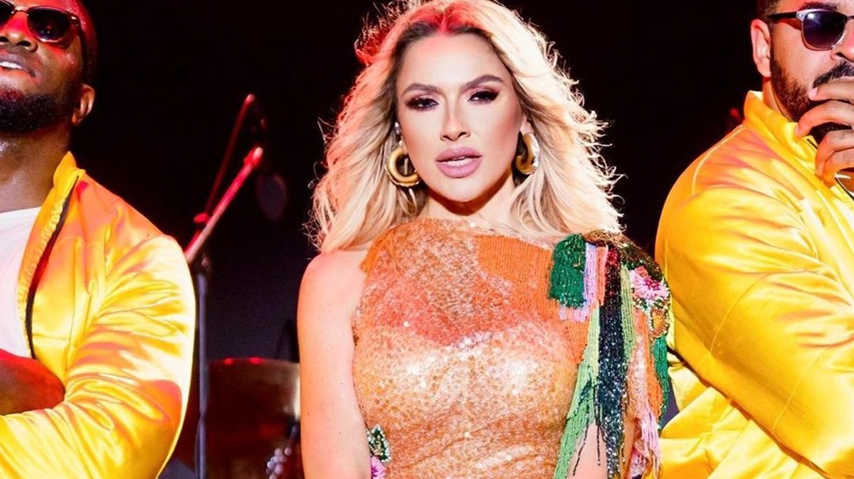 Seda Sayan'la piti oldu! Hadise'nin doum gn pastasnn fiyat dudak uuklatt