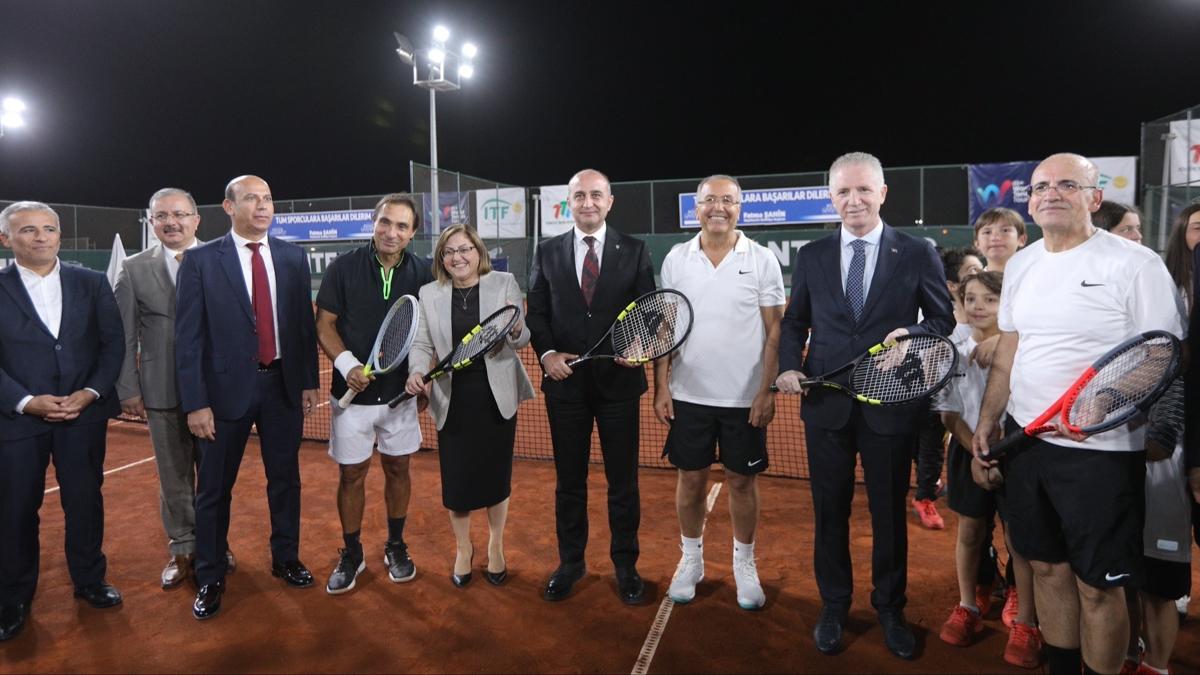 Uluslararas Tenis Turnuvas Gaziantep Cup balad