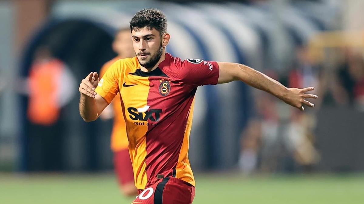 Galatasaray'da Yusuf Demir ok mutsuz