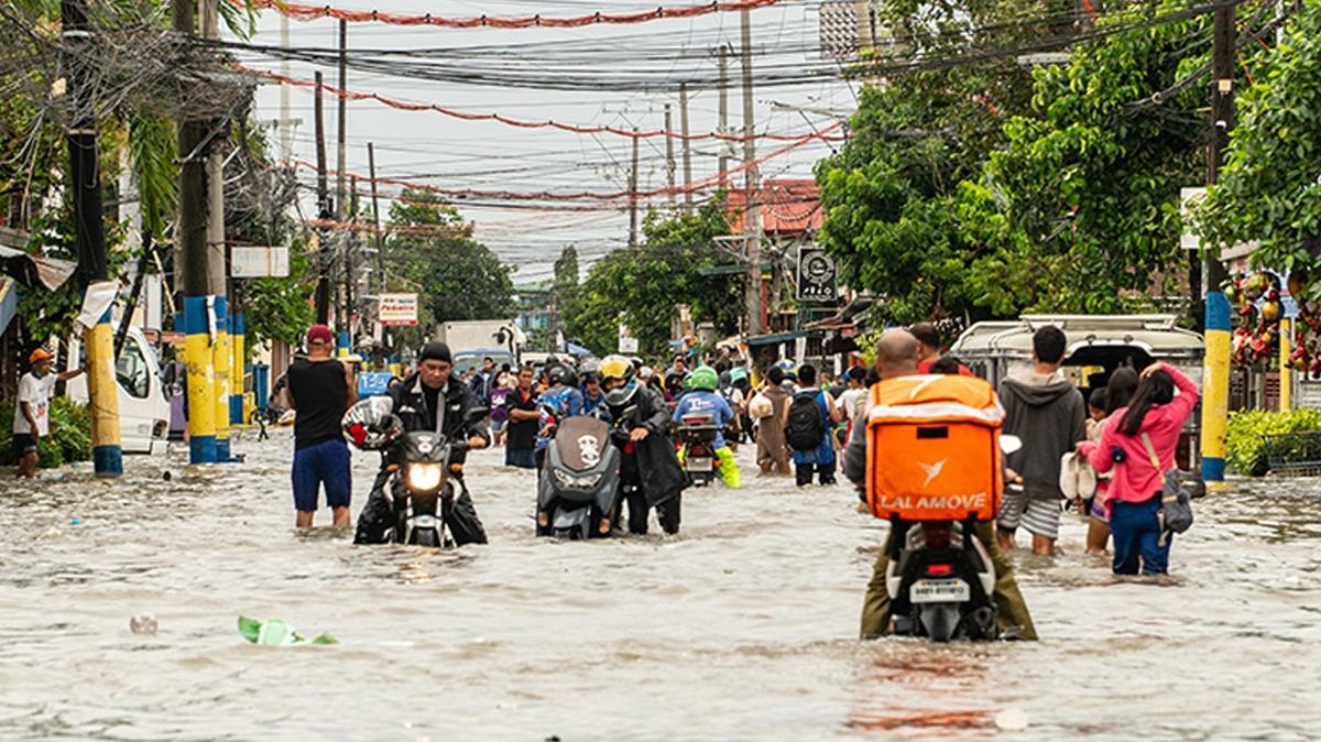 Filipinler'de sel felaketi! l says 50'ye ulat