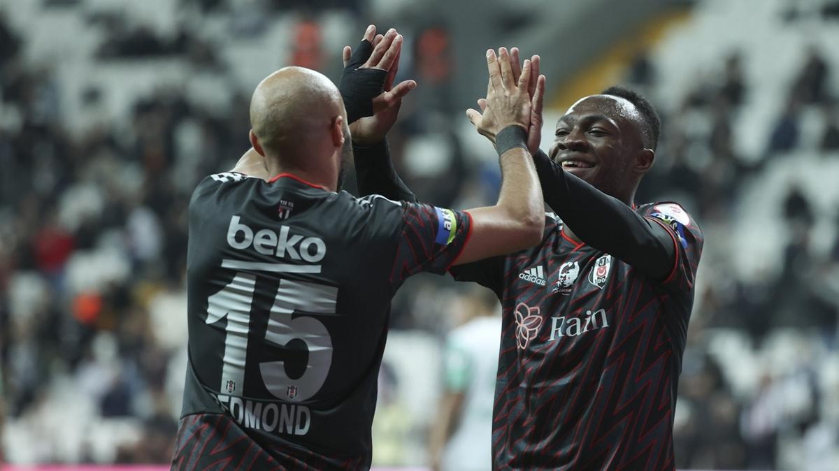 Dolmabahe'de kupa gecesi! Beikta Serik Belediyespor karsnda zorlanmad: Galibiyeti 3 golle ald