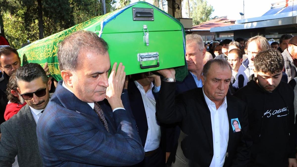 Fatih Terim'in annesi son yolculuuna uurland! Montella, Belhanda, Emre Belzolu...