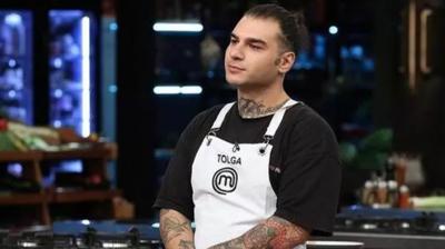 Tolga ener kimdir, MasterChef'ten elendi mi? MasterChef Tolga ener aslen nereli, ka yanda?