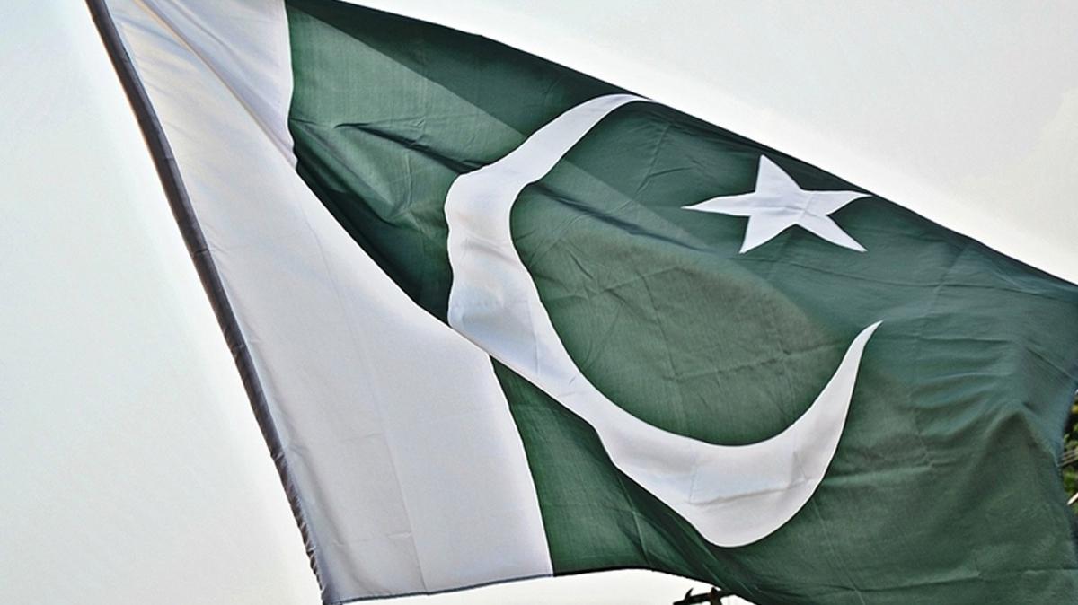 Pakistan ordu komutanndan Hindistan'a "Azad Cammu Kemir" uyars