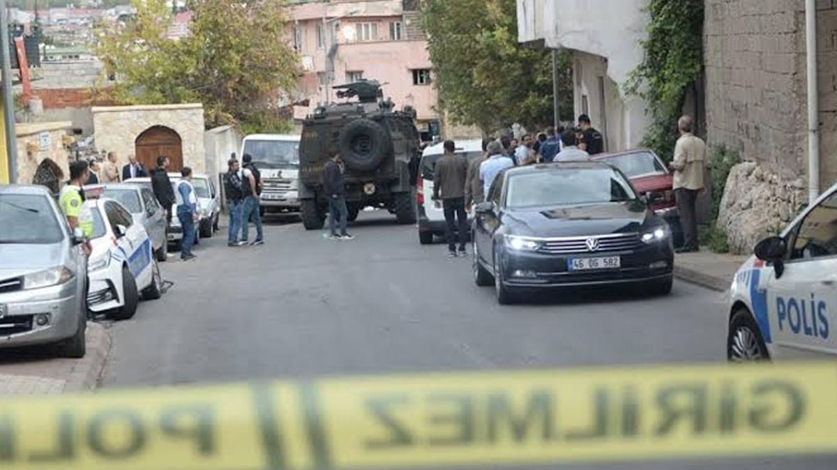 Mersin'de 5 polisi yaralayan zanl l olarak ele geirildi