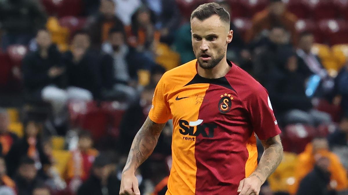 Seferovic: "Benfica'ya geri dnmek istemiyorum burda mutluyum"