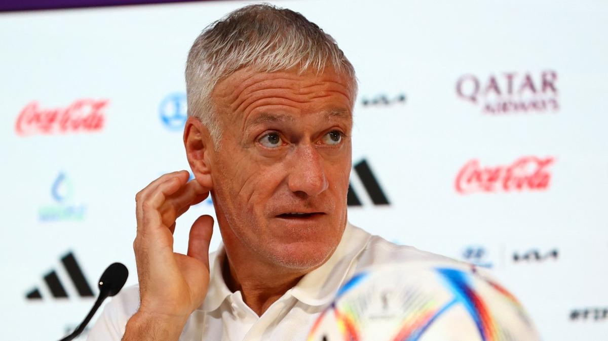 Didier Deschamps, ngiltere karsnda yar finalin reetesini verdi