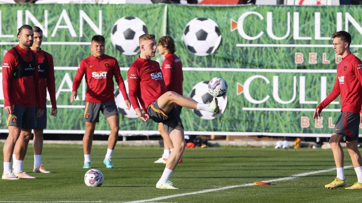 Galatasaray'da Antalya kamp hazrlklarn tam gaz sryor