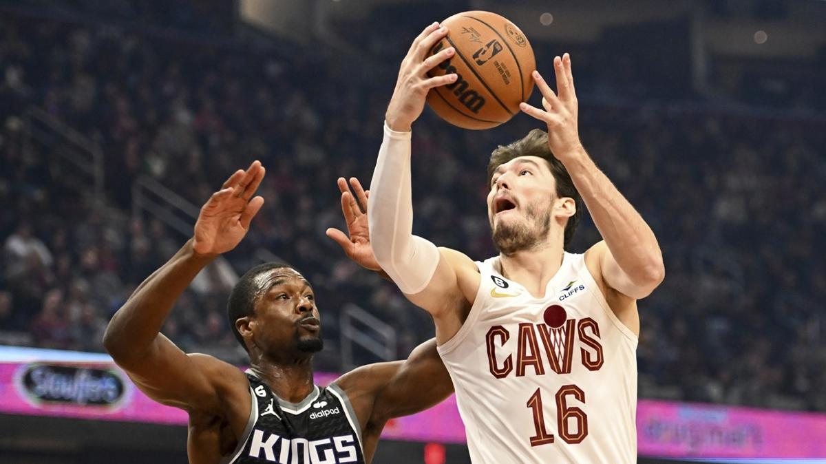 Cedi Osman bunu 2. kez tatt