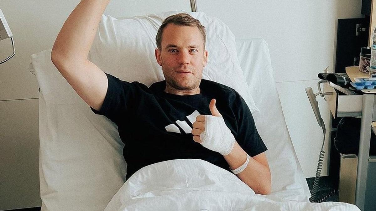 Manuel Neuer saha dnda sakatland, sezonu kapatt