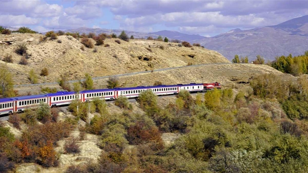 Seferler balad... Turistik Dou Ekspresi misafirlerini bekliyor