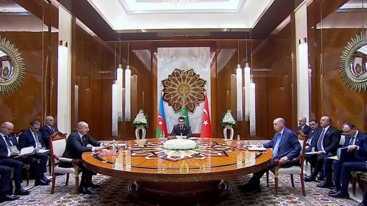 Azerbaycan Cumhurbakan lham Aliyev: Ticaret hacmi 5 milyar dolara ulat