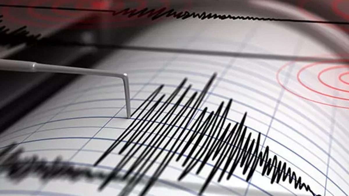 Ege Denizi'nde 4,1 byklnde deprem kaydedildi