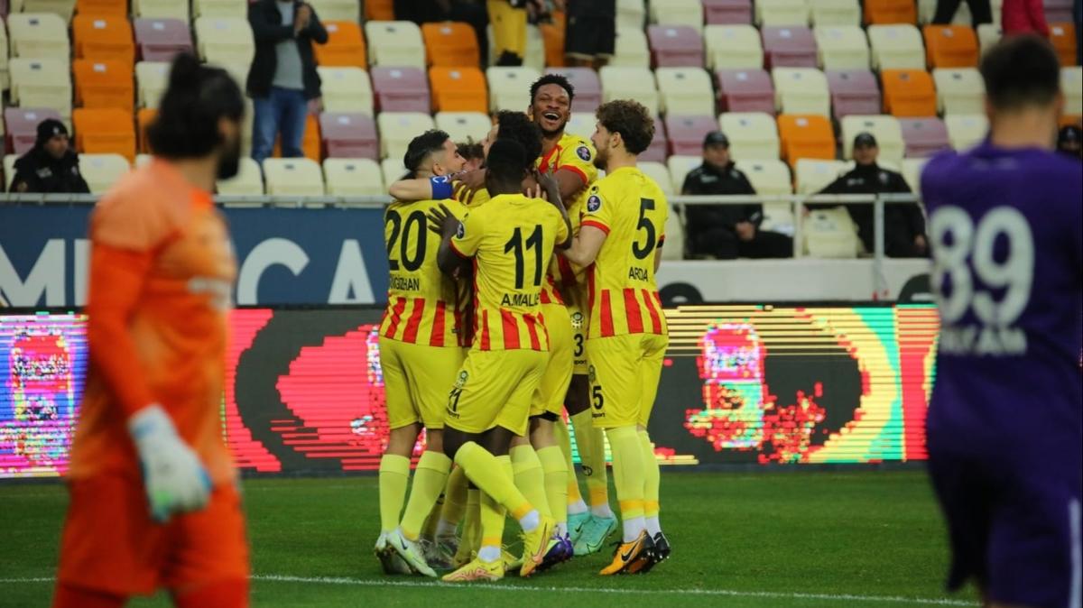 Uzun sre sonra Yeni Malatyaspor'da galibiyet sevinci
