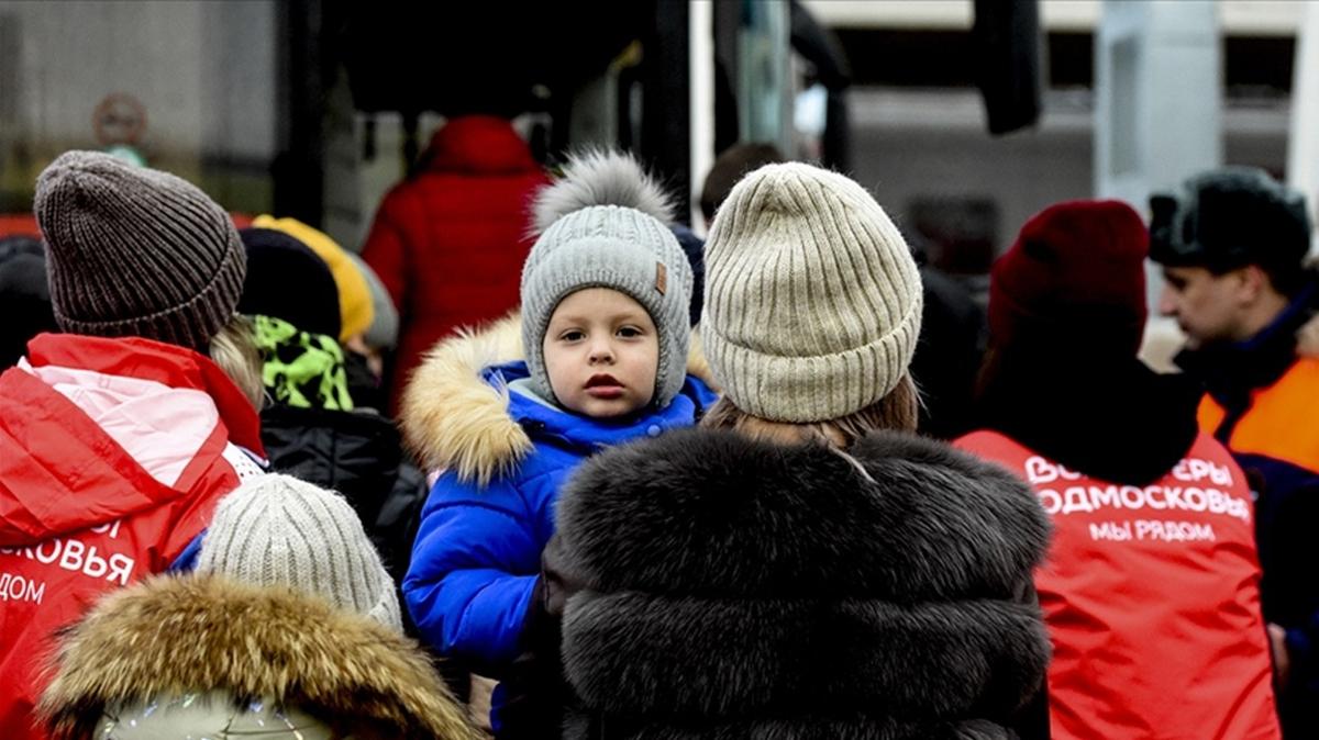 Ukrayna'nn Bahmut kentinde sivillerin tahliyesi sryor