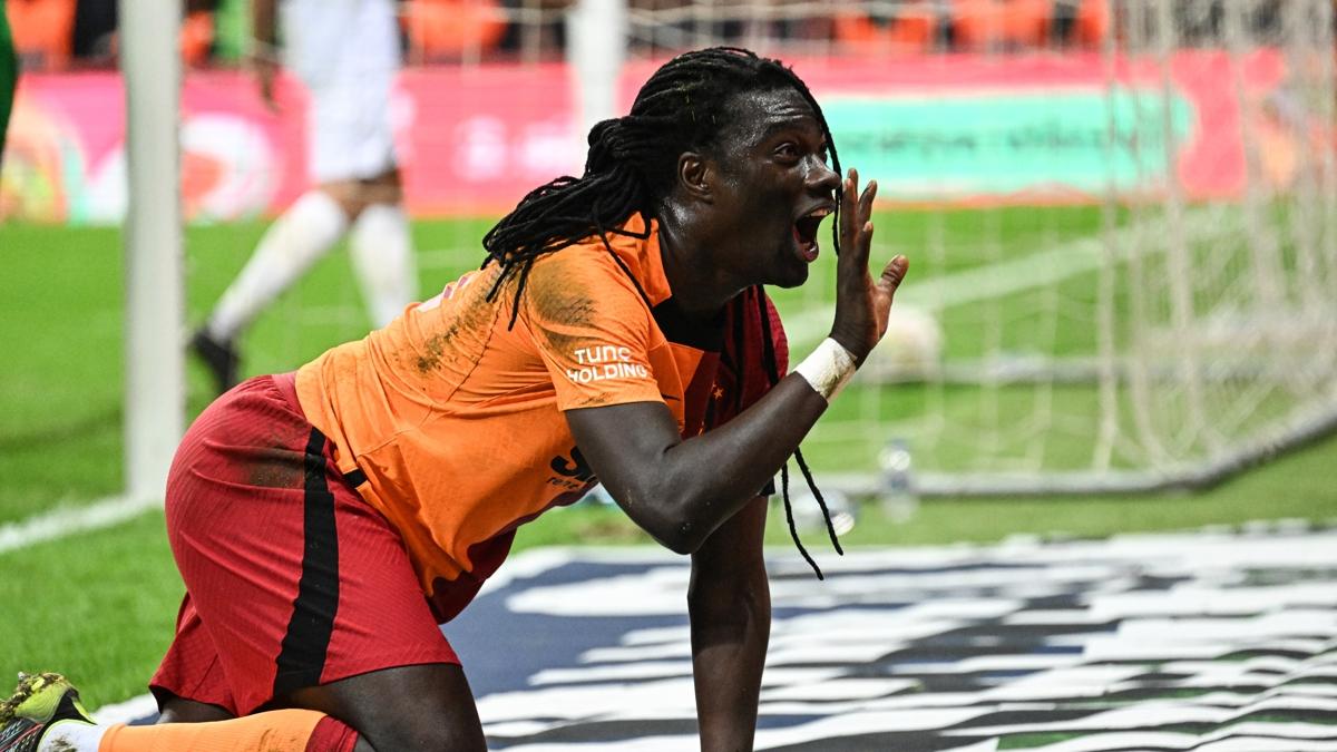 Aslan paras Gomis