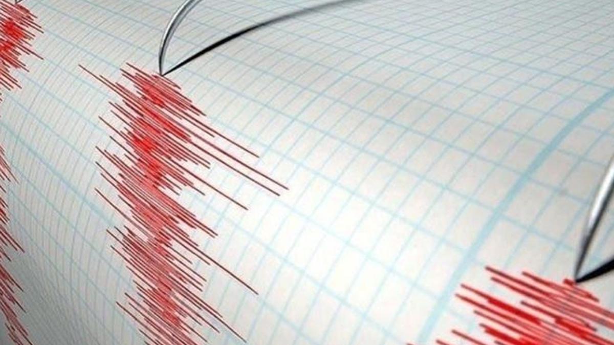 zmir'de korkutan deprem