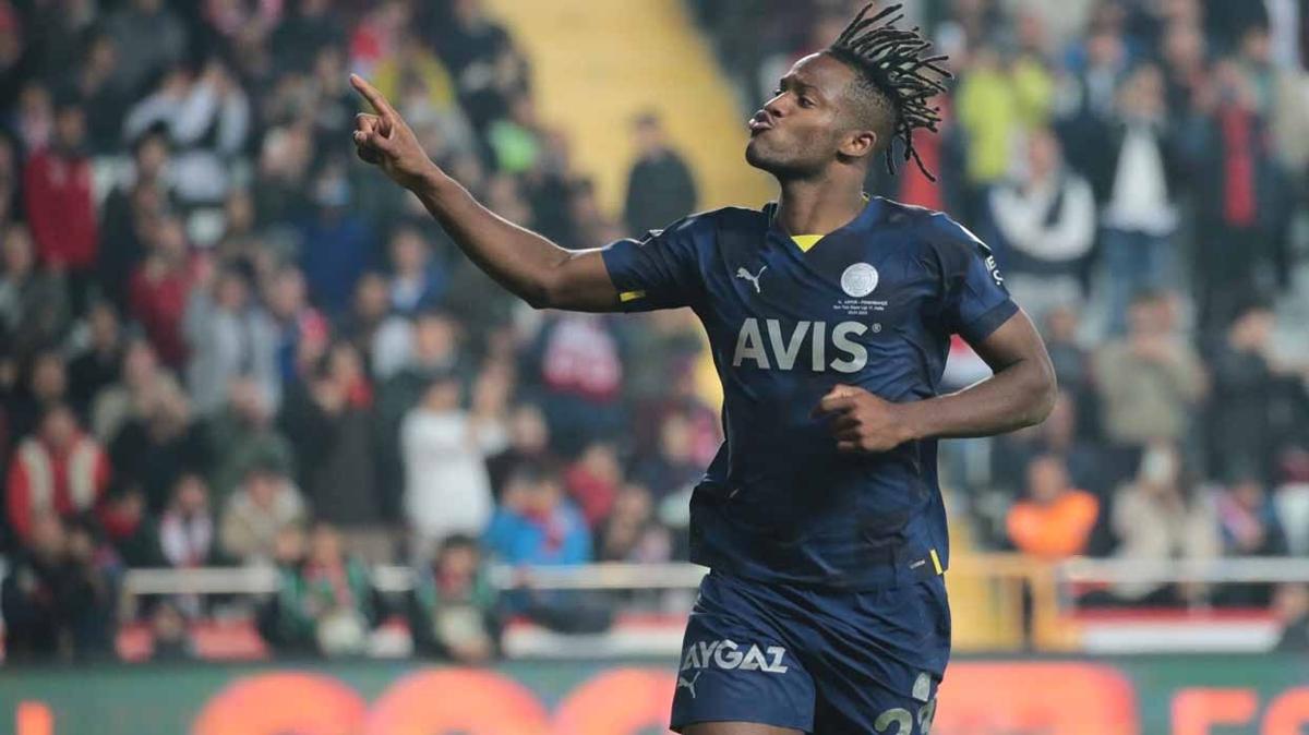 Michy Batshuayi rekor krd! Bunu en ok baaran futbolcu...