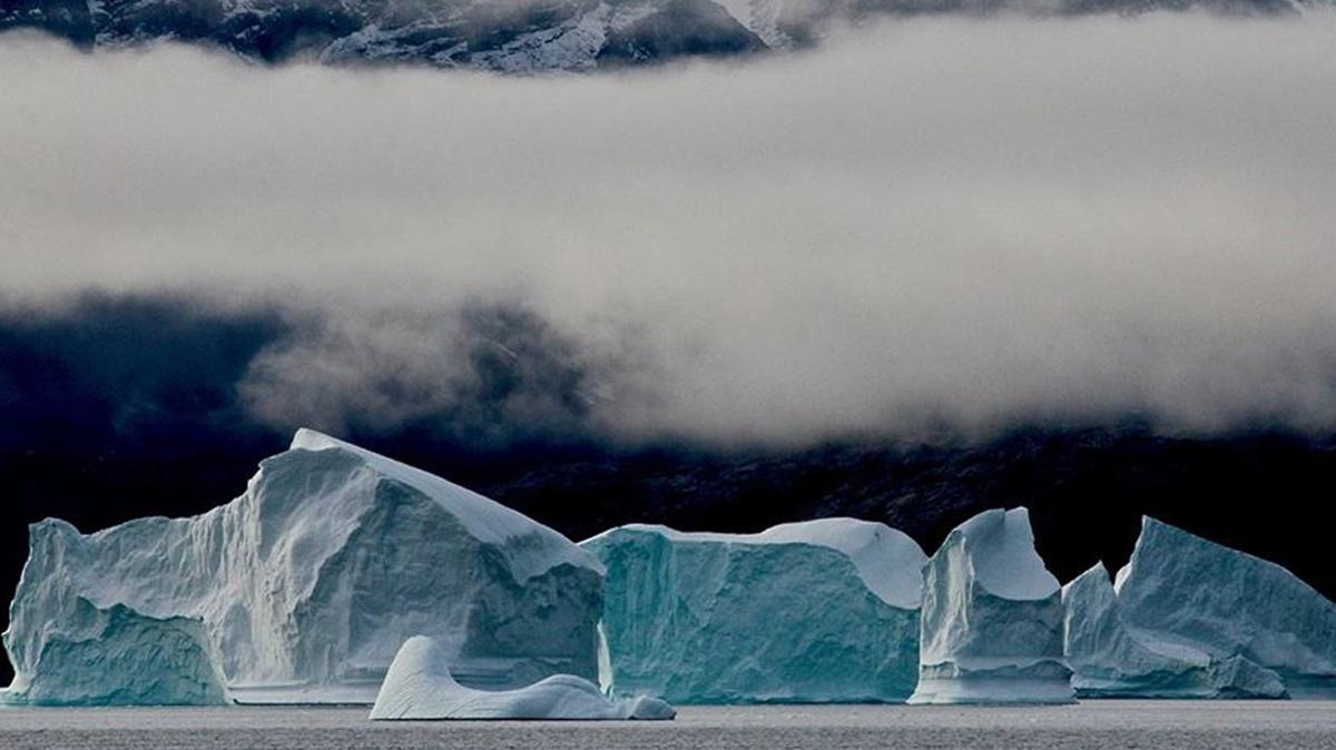 Aratrma ortaya kard! 2100 ylnda karadaki buzul ktlesinin yzde 32'si kaybolabilir