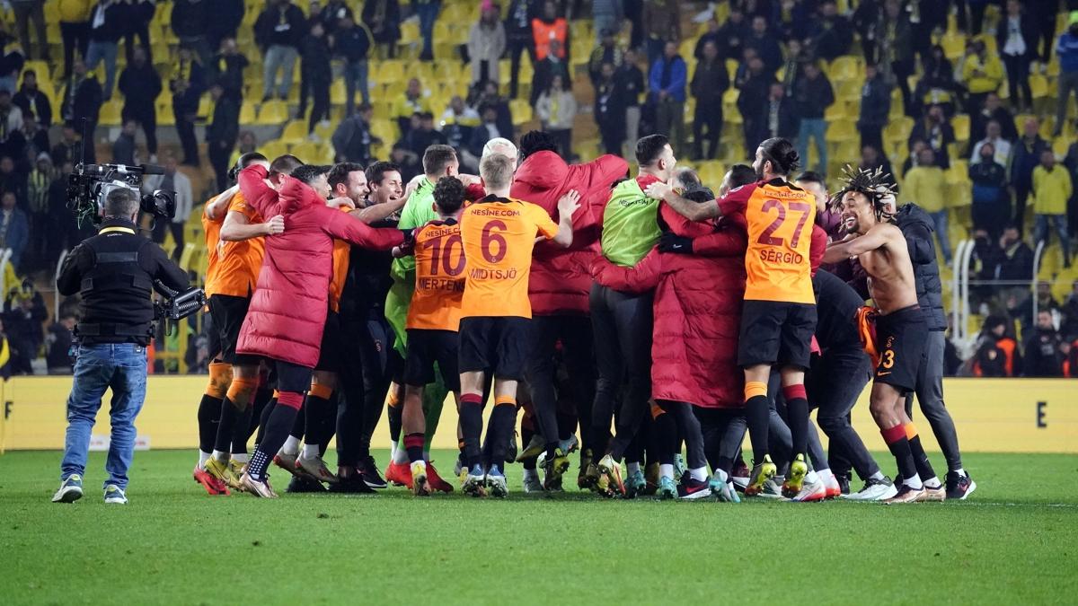 Derbi ncesi gndeme bomba gibi den komedyenden arpc aklamalar geldi!