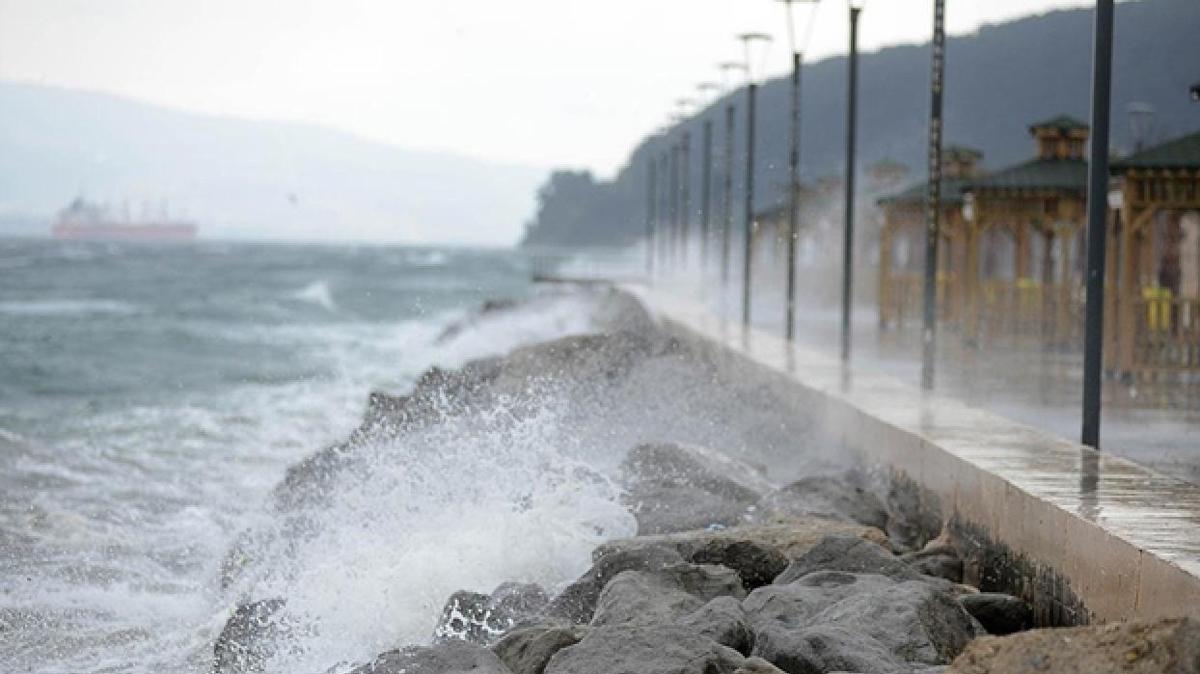 Marmara'da iddetli frtna yaanyor