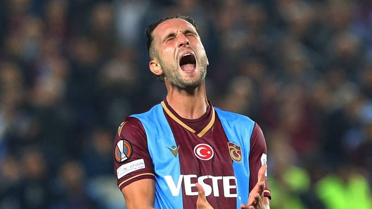 Yusuf Yazc'ya yol grnd! Trabzonspor'da gidecekler listesi belli oldu