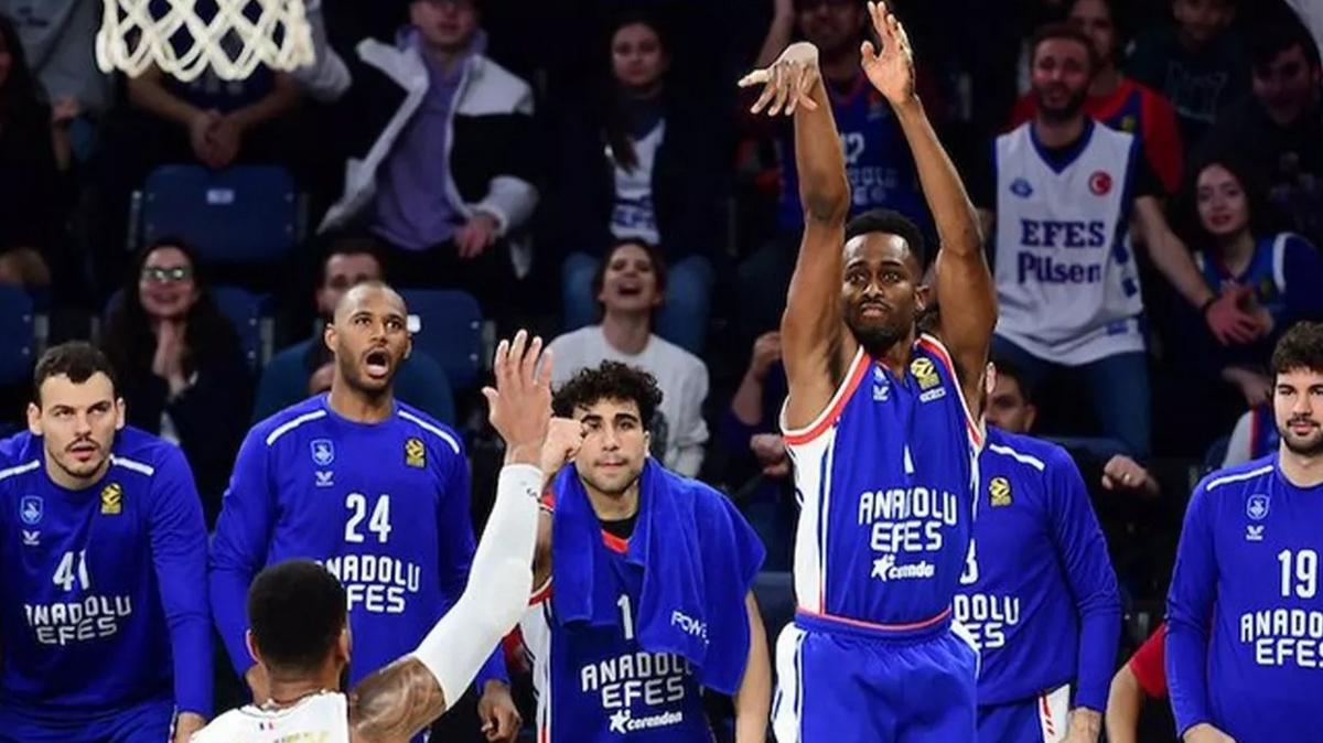 Anadolu Efes spanya yolcusu