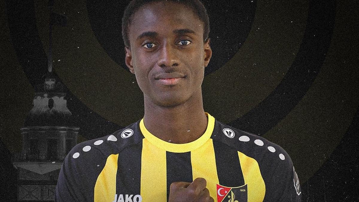 stanbulspor Mahamadou Ba transferini duyurdu