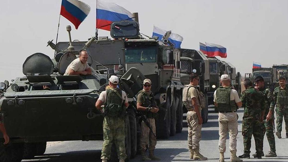 Rusya'da zorunlu askerlikteki ya snr 30'a ykseltilecek