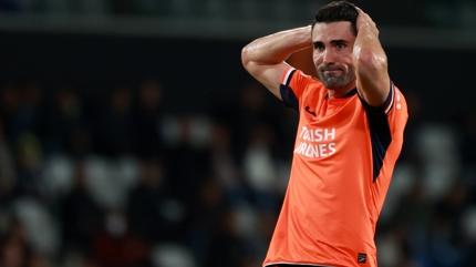 Ba�ak�ehir'de Hasan Ali ile yollar ayr�ld�