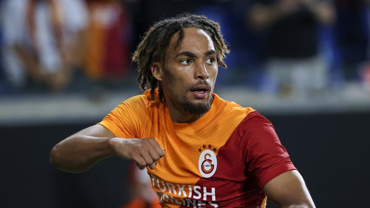 Galatasaray'a Sacha Boey iin 10 milyon euro