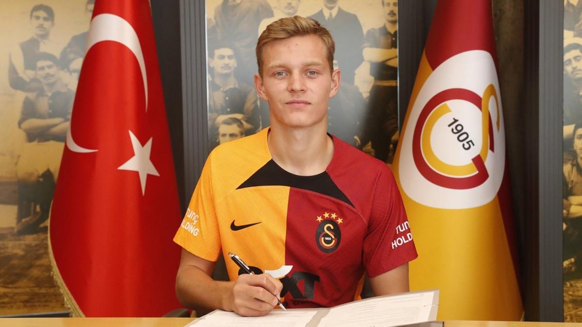 Galatasarayl Mathias Ross, bir baka stanbul ekibine gidiyor!