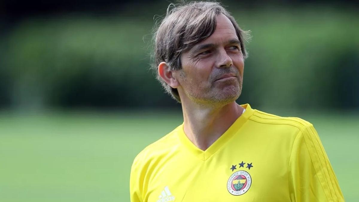 Phillip Cocu srarla Fenerbahe'ye aldrmt, imdi Alman devine transfer oldu