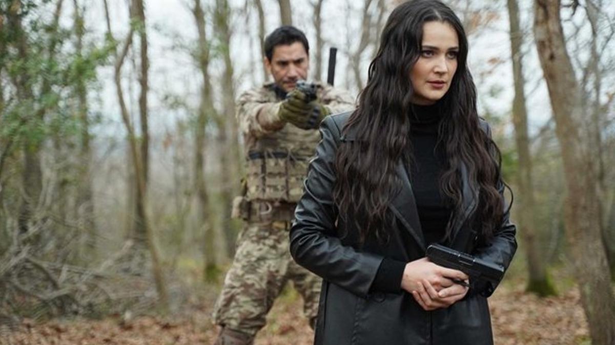 TRT1'in merakla beklenen Al Sancak dizisinin galas gerekletirildi