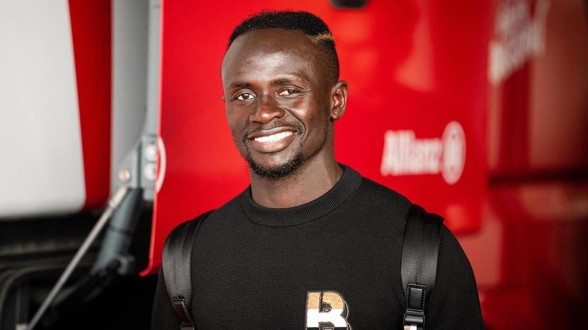 Ve Sadio Mane resmen geri dnd! Byk srpriz, duyuru geldi