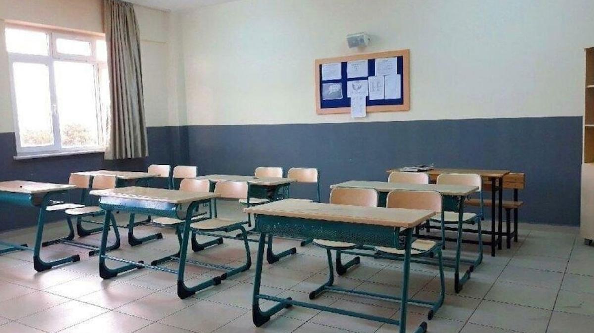 Okullarda 2. dnem ne zaman balyor" 15 tatil ne zaman bitiyor 2023" 