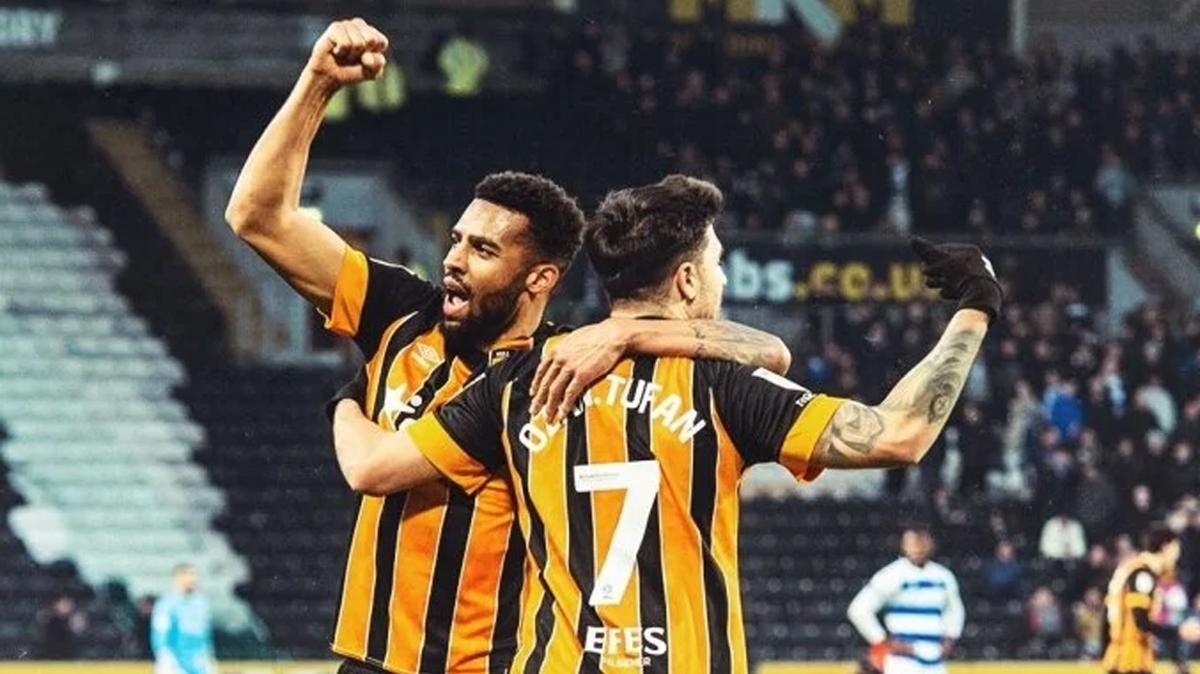 Hull City farkl kazand