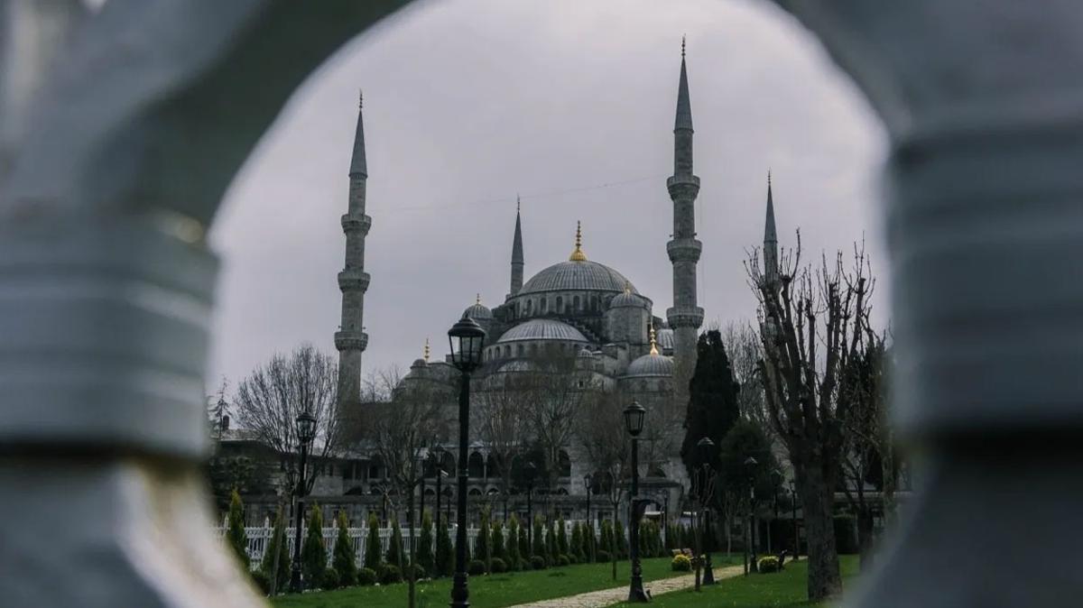 Diyanet Cuma hutbesi PDF'i yaymlad! 3 ubat 2023 Cuma hutbesi konusu nedir" 