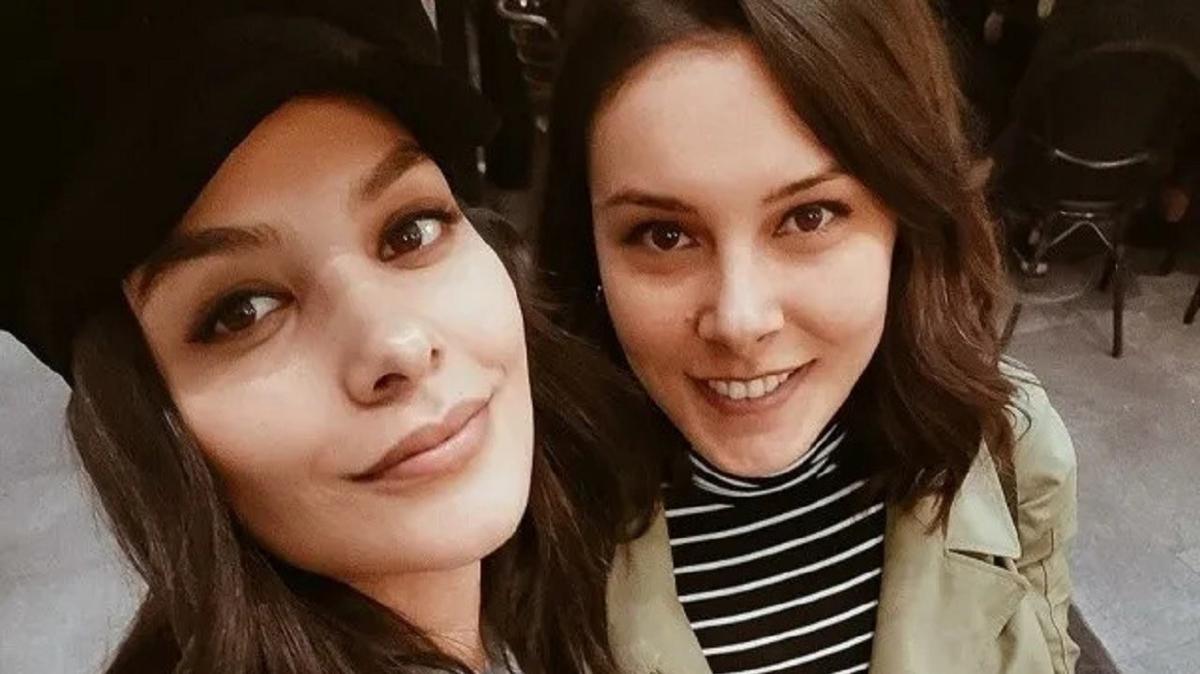 ift yumurta ikizleri buna zlr... Tek yumurta ikizi olan Hazal Filiz Kkkse: "Kkken birbirimizin yerine geerdik"