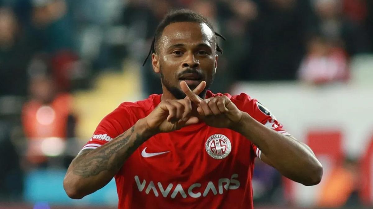 Antalyaspor'dan kritik galibiyet!