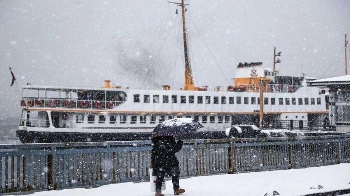 stanbul'da vapur seferlerine hava muhalefeti