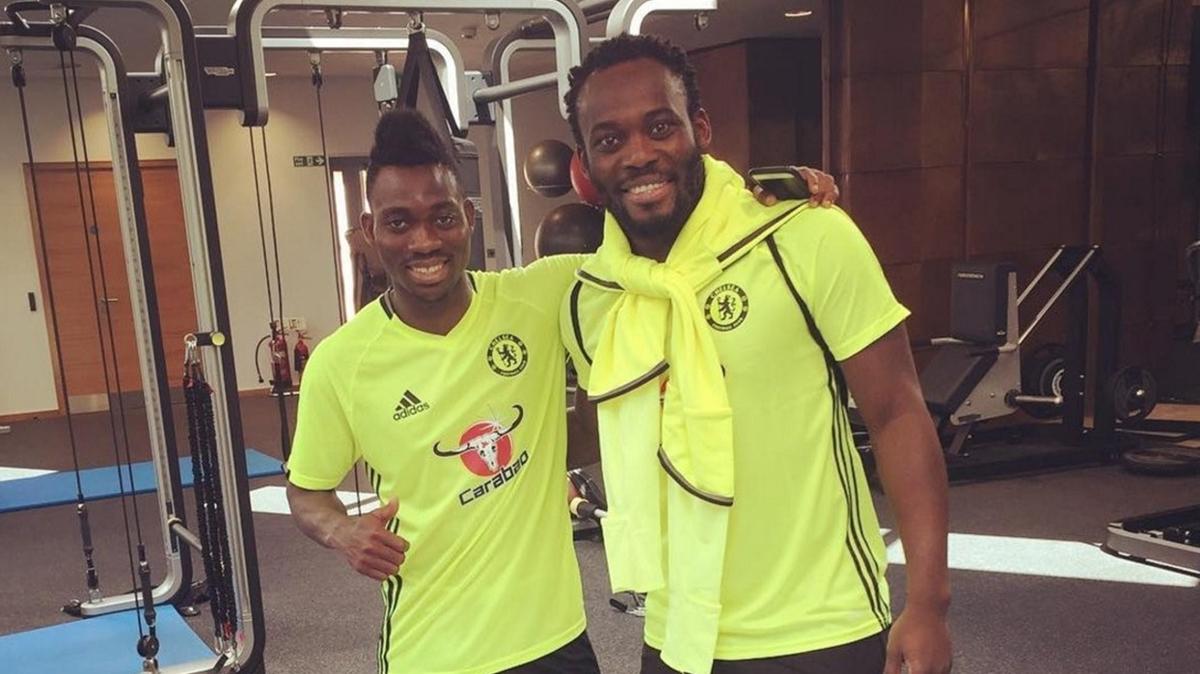 Michael Essien'den Christian Atsu szleri: Hayatta olduunu umuyor ve dua ediyorum