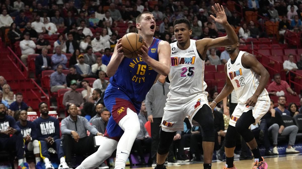 Nikola Jokic'in stn oyunu Nuggets'a galibiyeti getirdi