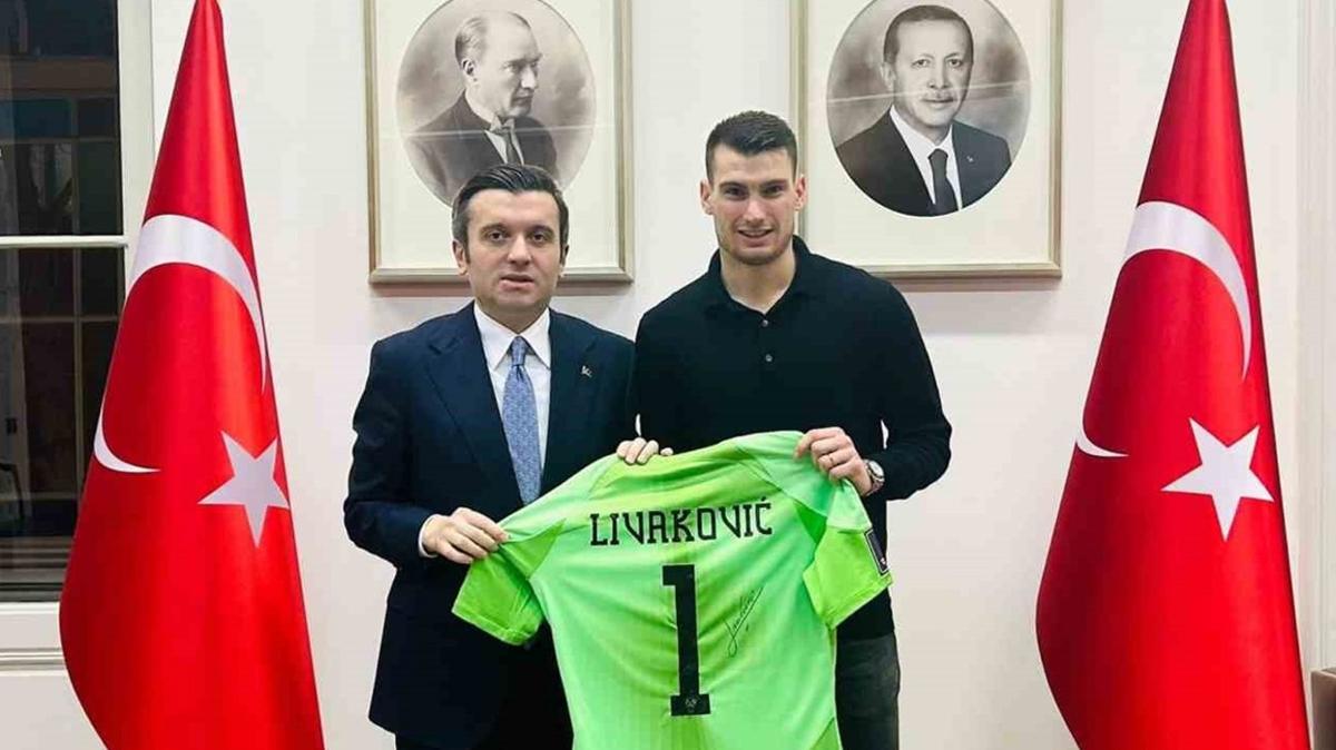 Dominik Livakovic'ten depremzedeler iin anlaml davran