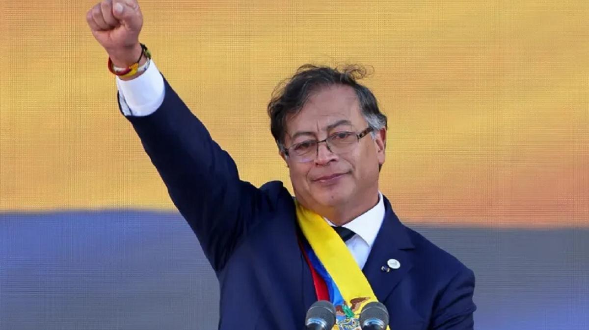 Kolombiya Cumhurbakan Peru'da 'istenmeyen kii' ilan edildi