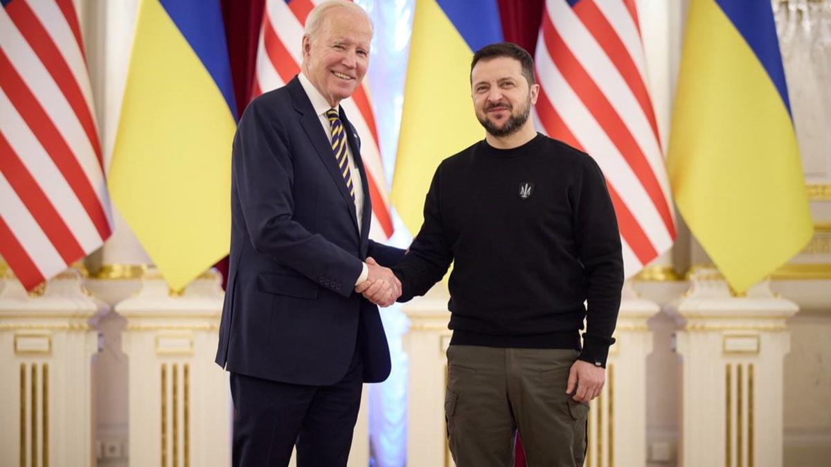 ABD Bakan Biden, Zelenski ile bir araya geldi